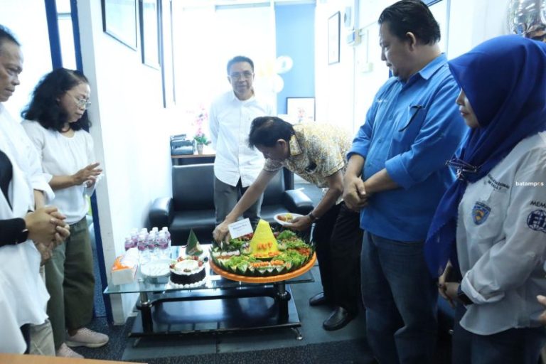 Zaman Berganti, Batam Pos Tetap Dipercaya Masyarakat