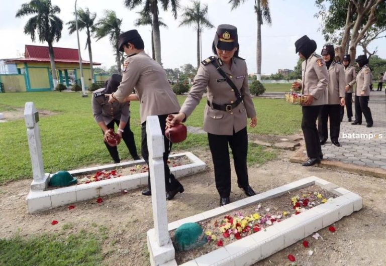 Peringati HUT Polwan, Momentum Tingkatkan Pelayanan kepada Masyarakat