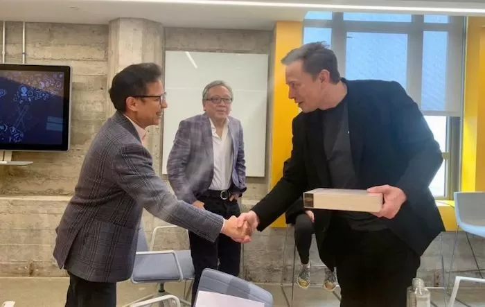 Menkes Lobi Elon Musk demi Internet Murah