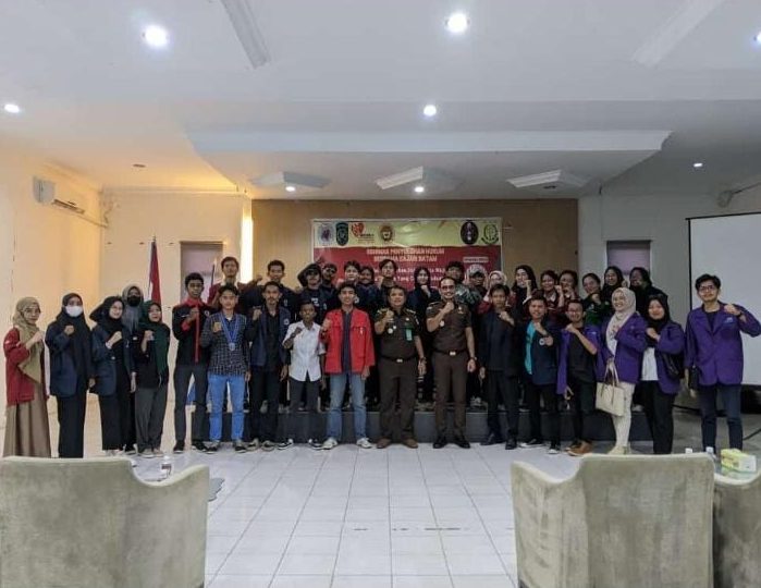 Masyarakat Batam Harus Kenal Hukum Sejak Dini