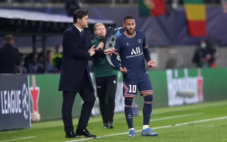 Dua Pelatih Menolak Neymar