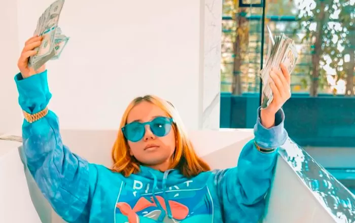 Tragis, Lil Tay, Rapper Cilik Kanada dan Abangnya Meninggal