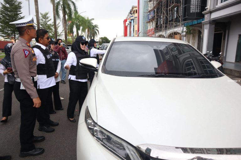 40 Persen Tak Patuh Pajak, Bapenda Kepri Razia Kendaraan di Batam
