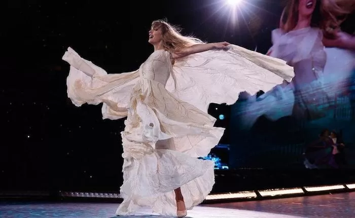 50 Pengemudi Truk di The Eras Tour Dapat Bonus Masing-masing Rp 1,5 M dari Taylor Swift