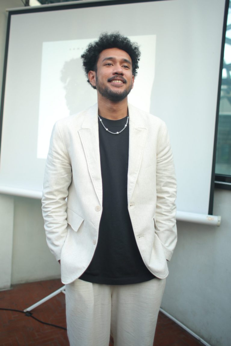 Refleksi Emosi Teddy Adhitya dalam Album Semua, Semua
