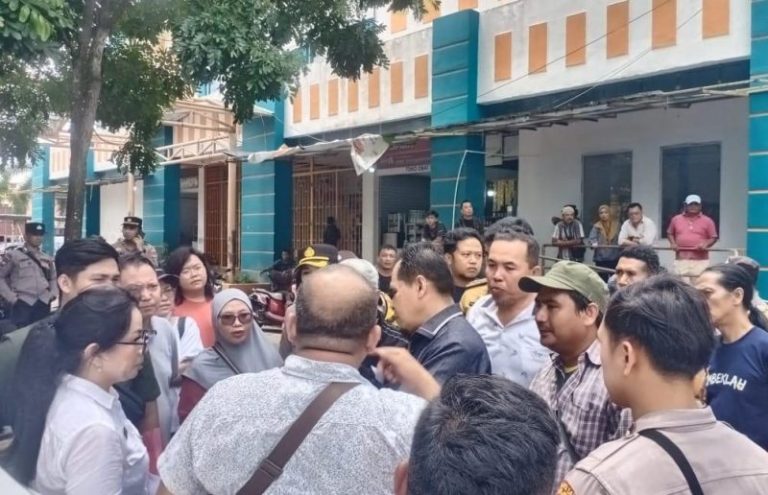 13 Tahun Berpolemik, Yayasan Suluh Mulia Pioner Akhirnya Tunjukan Bukti Sah Kepemilikan Lahan ke Warga Merlion