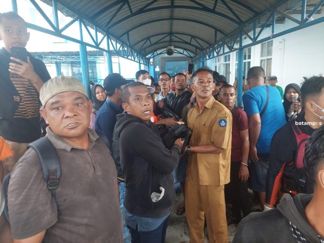 Jenazah Muhammad Khairul ABK SB Karunia Jaya Mini 01 Ditemukan di Pesisir Pantai Gading