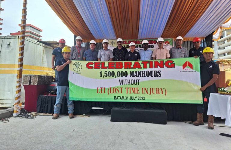 1,5 Juta Jam Tanpa Kecelakaan Kerja, PT. MKKP dapat Penghargaan dari PT. SON