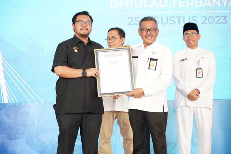 Replika Dapur Arang dari 6.666 Luti Gendang