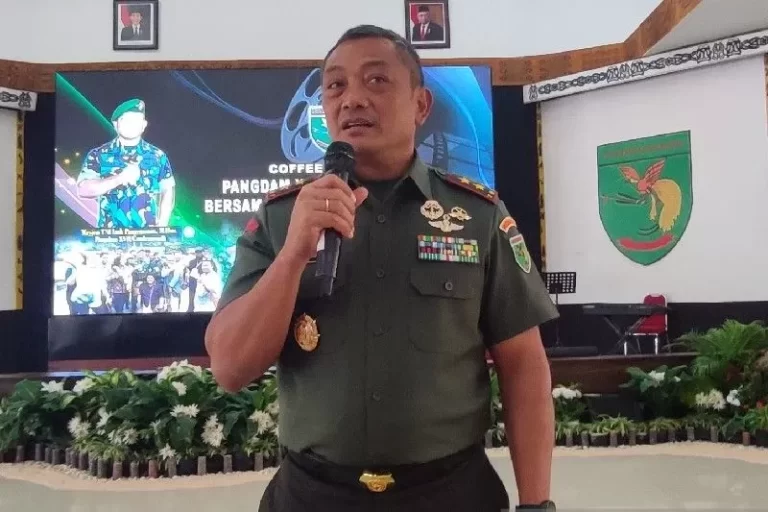 Satgas TNI Lumpuhkan 3 KST