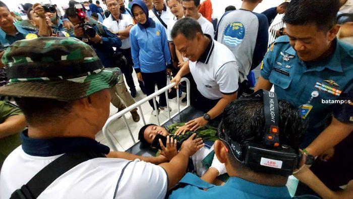 Peringati HUT Ke-78 TNI, Koarmada I Gelar Sunatan Massal hingga Pengobatan di Tanjunguban