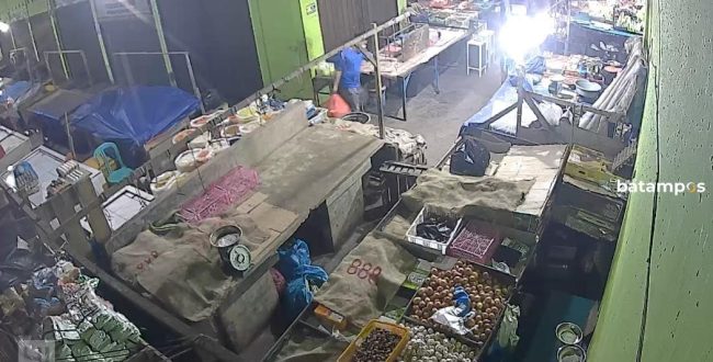 Pedagang Pasar Barek Motor, Kijang Tangkap Sendiri Pelaku Pencurian Ayam Potong Miliknya di Tanjungpinang