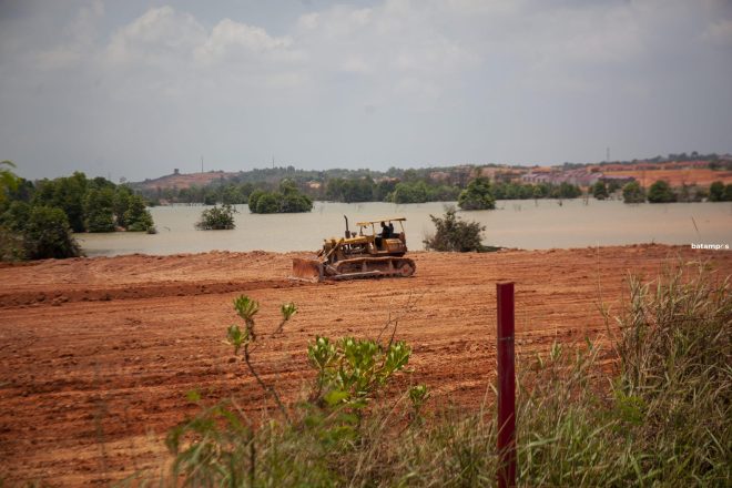Aktivitas Reklamasi Hutan Bakau di Sambau Resahkan Warga Sekitar