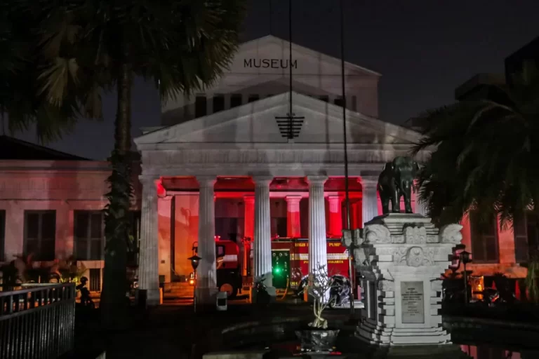 Imbas Kebakaran, Kunjungan Wisata Museum Nasional Indonesia Ditutup Sementara