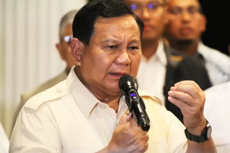 Prabowo Hadiri HUT ke-76 Luhut Binsar Pandjaitan, Kenang Masa-Masa Prajurit