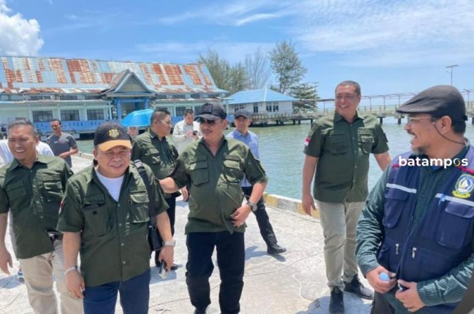 Komisi III DPRD Kepri Ingatkan Kontraktor, Gesa Pembenahan Pelabuhan Penagi Natuna