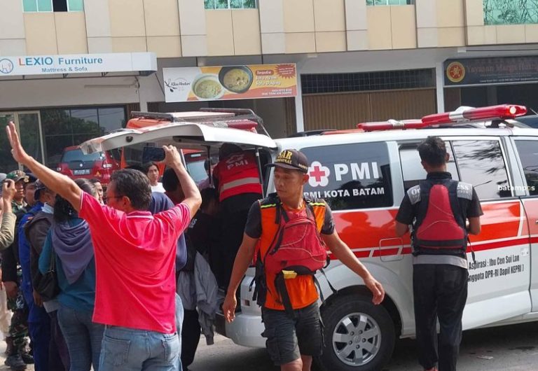Mahasiswa Poltek Batam yang Tewas Tenggelam Dimakamkan, Teman Kuliah: Kami akan Merindukan Dia