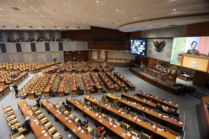 Mayoritas Fraksi DPR Setuju Pendaftaran Capres-Cawapres 10 Oktober
