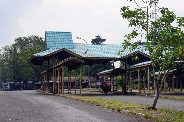 Belasan Tahun Tak Berfungsi, Kondisi Terminal Mukakuning Semakin Memprihatinkan