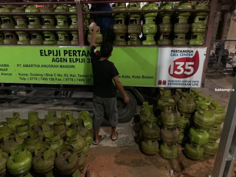 Gas 3 Kg di Batam: Di Pangkalan Kosong, Pengecer Jual Mahal