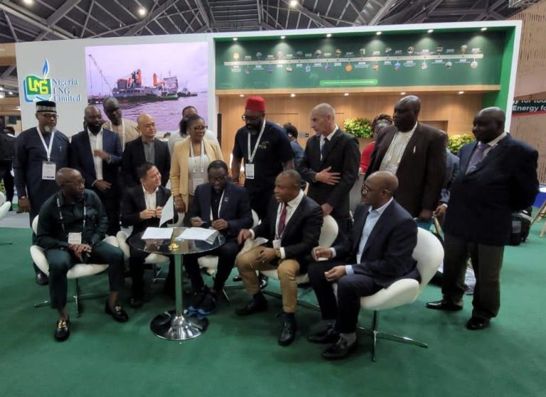 Perusahaan Gas Asal Nigeria Pesan Kapal Tongkang di Citra Shipyard Batam