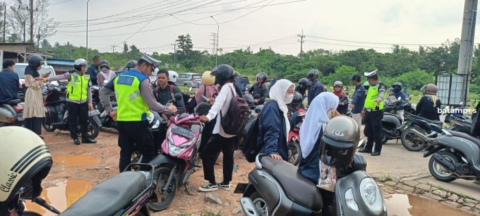 42 Kendaraan Ditilang saat Razia di Bundaran Km 16, Toapaya