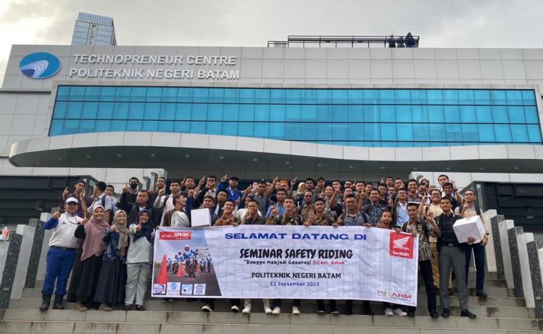 Honda Kepri bersama Jasa Raharja Kepri Gelar Seminar Safety Riding