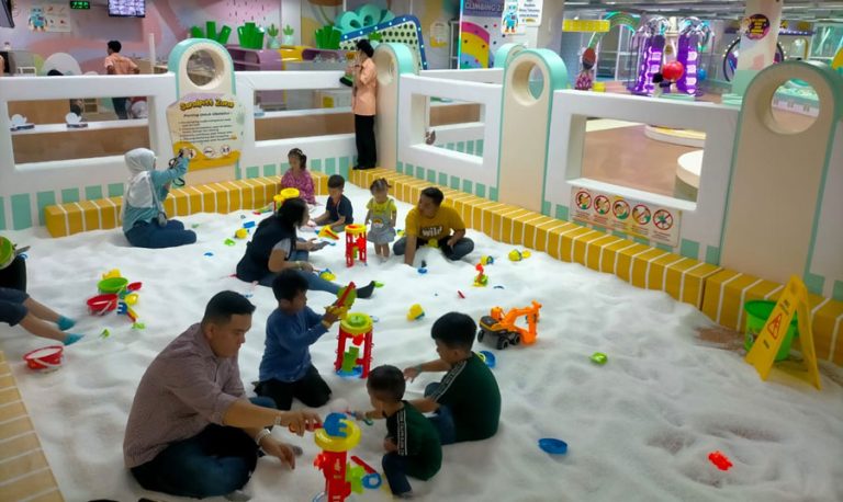 Funworld-Kidzilla Hadir di Nagoya Hill Mall