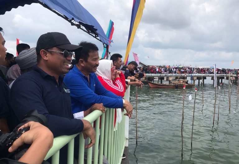 Pesta Anak Pantai Tanjung Riau Berlangsung Meriah