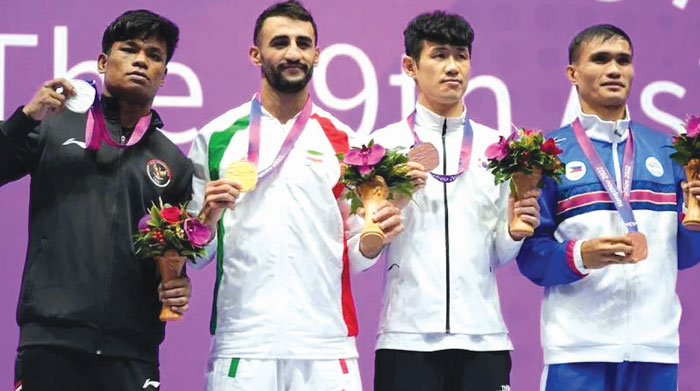 Samuel Marbun Raih Medali Perak dari Wushu Sanda