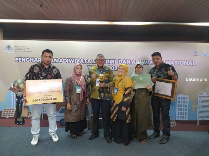 Dua Sekolah di Tanjungpinang Raih Penghargaan Adiwiyata Mandiri dan Nasional