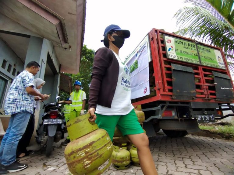 Stok Gas Melon di Pangkalan Kosong, Pengecer Jual Mahal