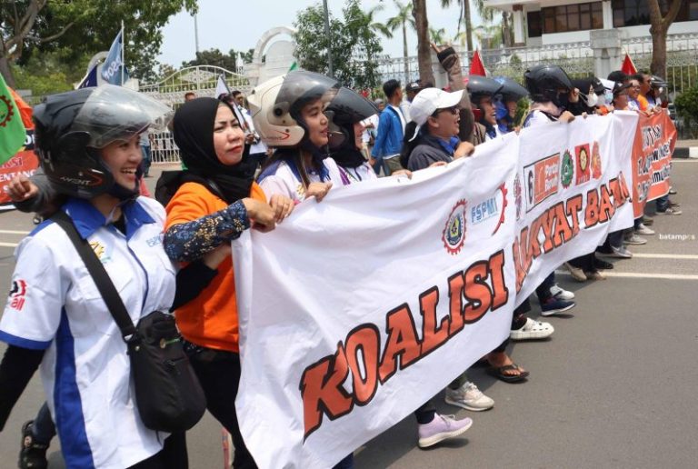 Buruh Tuntut UMK 2024 Naik 15 Persen, Ini Tanggapan Apindo Batam