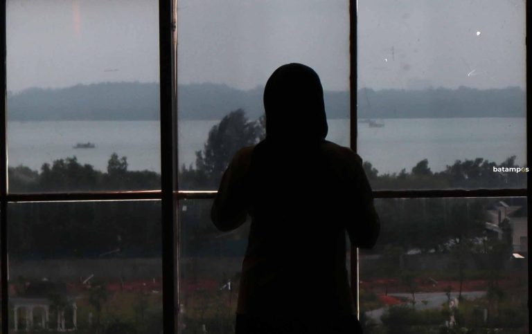 Udara Batam Terlihat Seperti Berasap, Ini Penjelasan BMKG