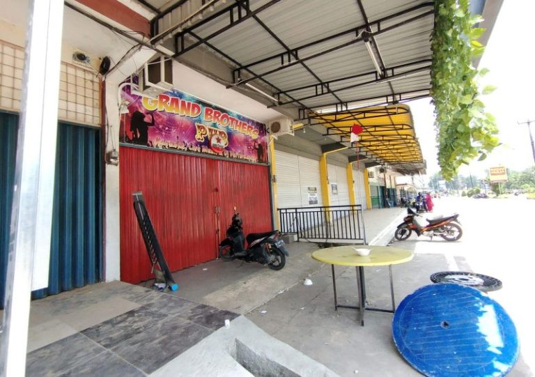 Digrebek Karena Pekerjakan Anak, Pub Grand Brothers Batuaji Tetap Beroperasi
