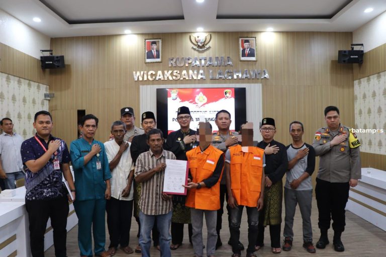 Terlibat Pencurian, Dua Remaja Dapat Sanksi Sosial Bersihkan Rumah Ibadah