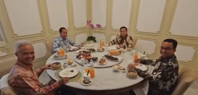 Kompak Pakai Batik, Jokowi Makan Siang Bareng 3 Capres Anies, Ganjar dan Prabowo