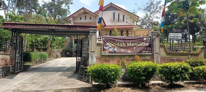 Kelurahan Gadingsari Kecamatan Kundur Belum Miliki Kantor Permanen