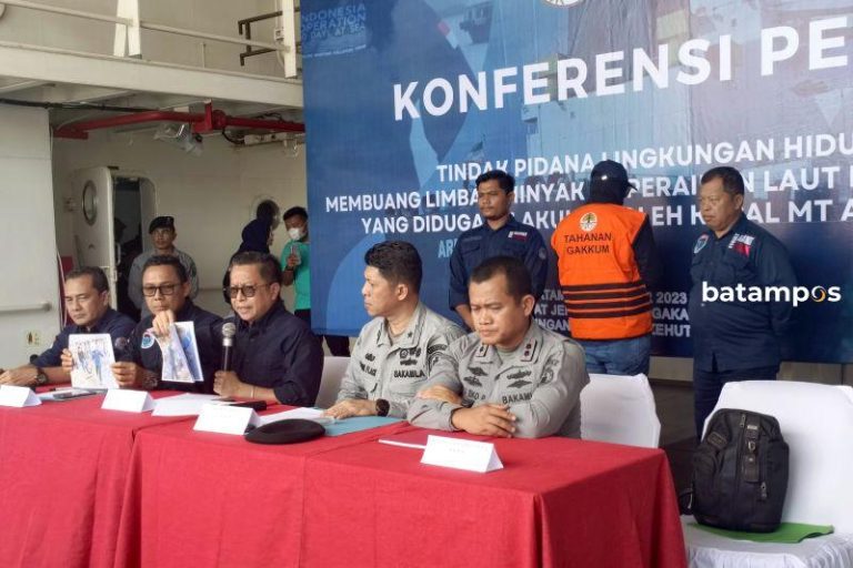 Buang Limbah di Perairan Natuna, Nakhoda MT Arman jadi Tersangka