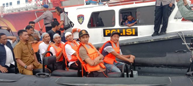 Kapal Pemancing Tenggelam di Perairan Karimun Anak, 5 WNI Diselamatkan Kapal Malaysia