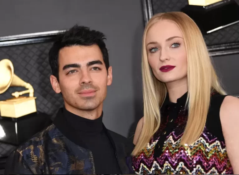 Joe Jonas-Sophie Turner Batalkan Perceraian