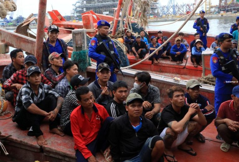 Ganti Bendera Masuk Perairan Indonesia, 2 Kapal Ikan Vietnam Ditangkap di Wilayah Kepri
