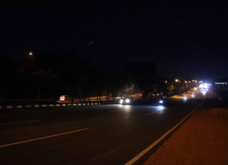 Lampu PJU di Batuampar Padam, Warga: Gelapnya Sempurna