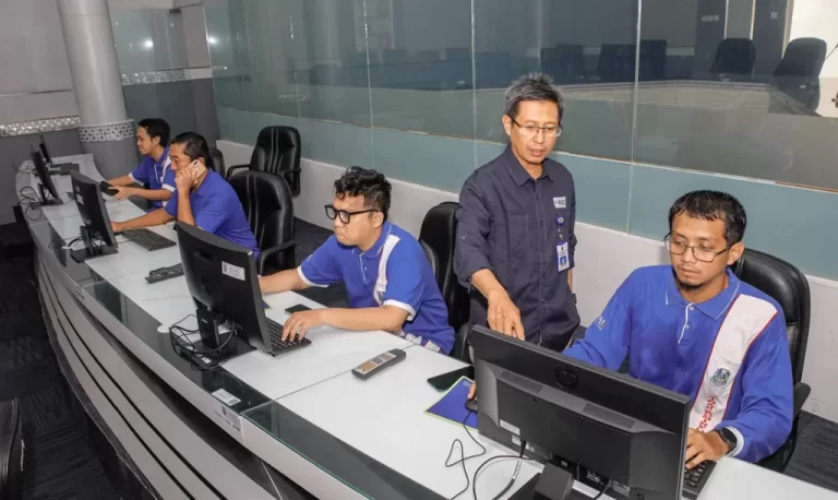 Ada Peretas yang ”Nitip”: Tolong Jangan Dihapus Folder Saya…