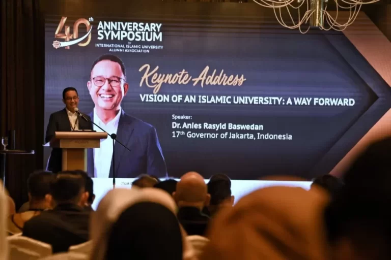 Jadi Pembicara di Kampus hingga Televisi Malaysia, Anies Ajak Doakan Warga Palestina