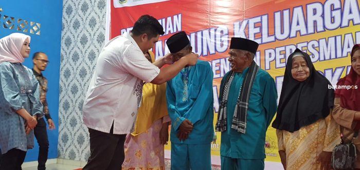 Ada Sekolah Lansia di Bintan, Dorong Lansia Bahagia dan Bisa Berkarya