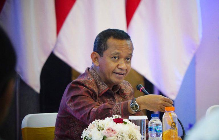 Relokasi Masyarakat Dilakukan Dengan Cara Baik dan Kekeluargaan