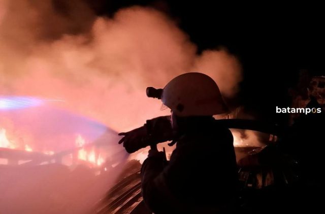 1 Rumah di Kampung Sukamaju, Kijang Terbakar, Isi Perabotan Ludes