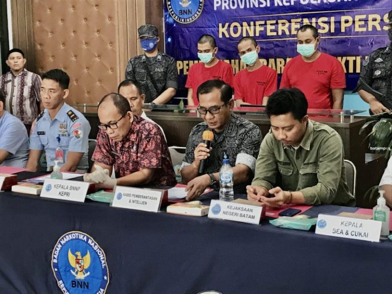 BNNP Kepri Tahan Tiga Tersangka Terlibat Peredaran Narkotika