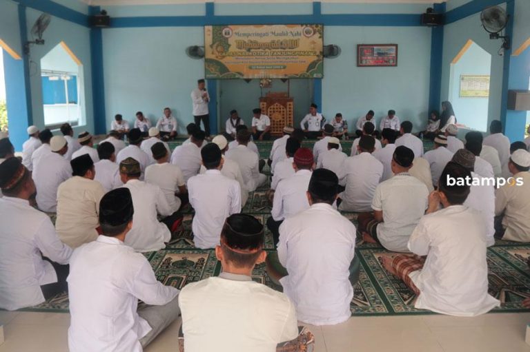 Lapas Narkoba Tanjungpinang Peringati Maulid Nabi Muhammad SAW Bersama Warga Binaan